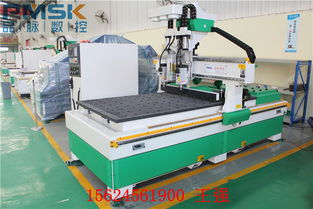 濟(jì)南板式家具雙主軸排鉆包數(shù)控開(kāi)料機(jī)價(jià)格解析